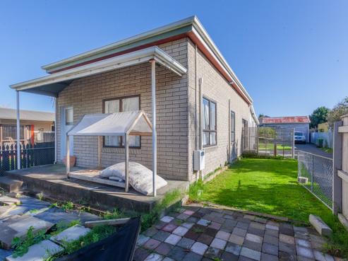 504 Willowpark Road North, Hastings