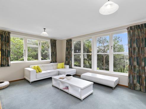 186 Dowse Drive, Maungaraki