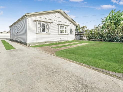 205 Galloway Street, Hamilton East