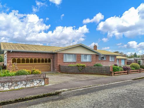 12 Tararua Street, Pahiatua