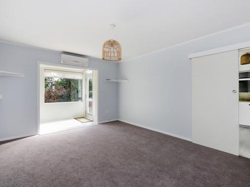 2/69 Meeanee Road, Taradale