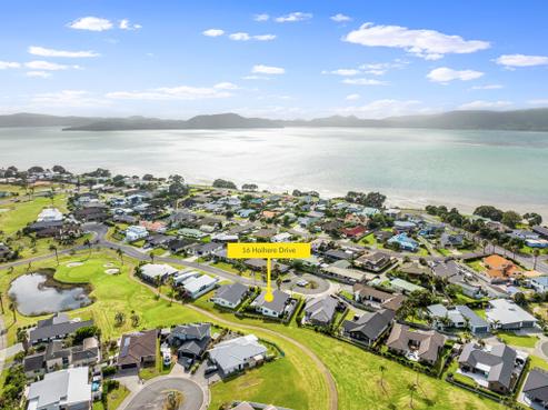 16 Hoihere Drive, One Tree Point