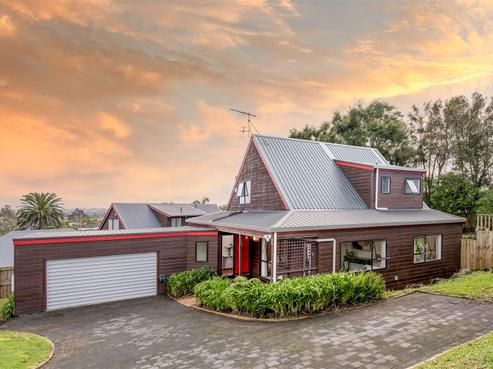 17 Unsworth Drive, Unsworth Heights