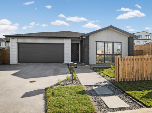 50 Matangi View Drive, Orewa