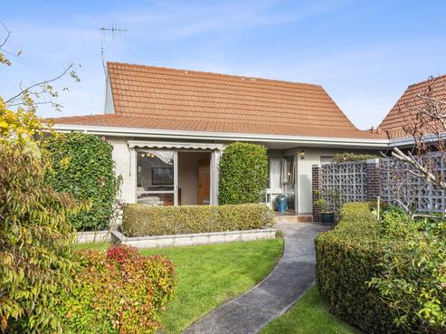 2A Tudor Court, Paraparaumu Beach