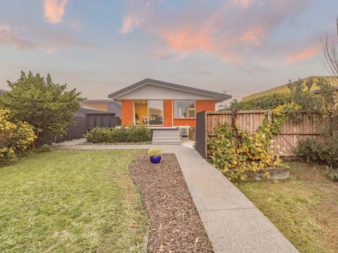 2/518 Marine Parade, South New Brighton