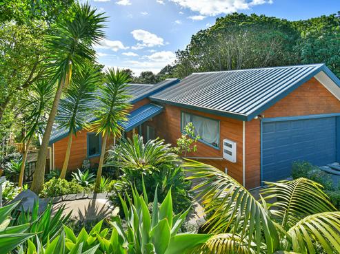 18 Gibbs Crescent, Red Hill