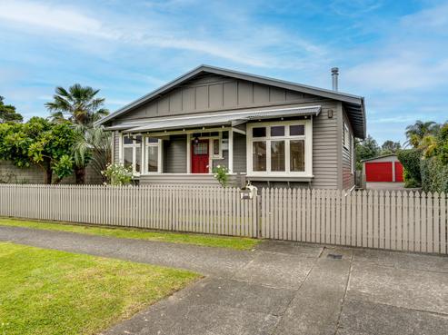 11 Vigor Brown Street, Napier South