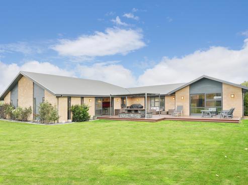 20 Oak Tree Lane, Rolleston