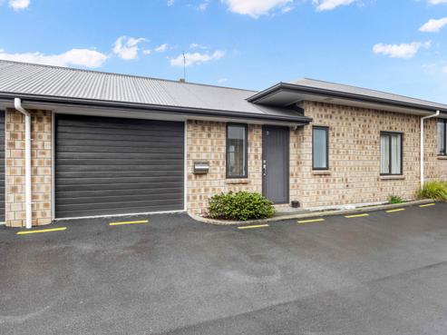 6/99 Lake Road, Frankton