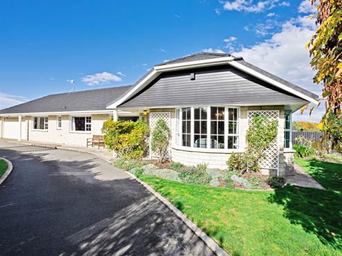 99 Gladstone Terrace, Gladstone