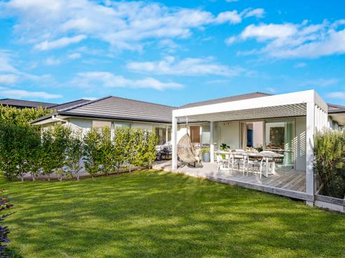 24 Laly Haddon Place, Matakana