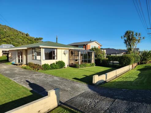 183 Main South Road, Karoro