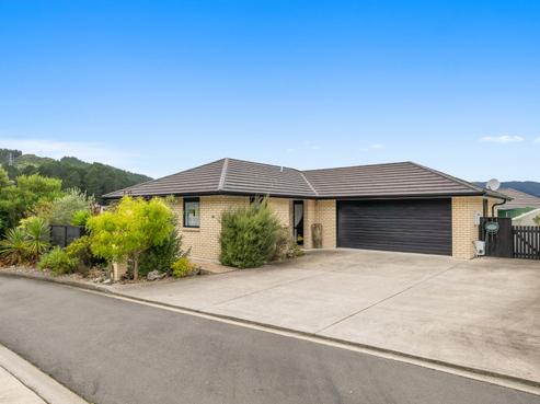 85 Riverstone Drive, Riverstone Terraces
