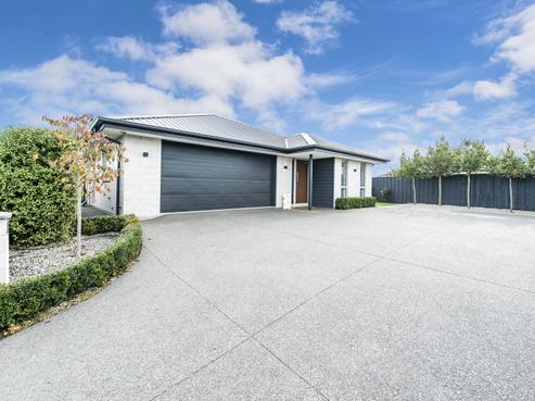 61 Craig Thompson Drive, Lincoln