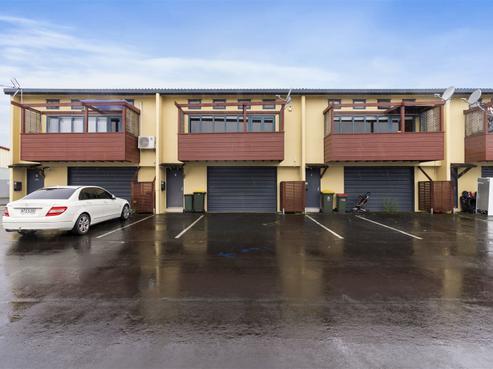 17/255 Browns Road, Manurewa