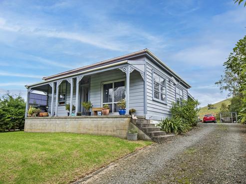813 Paradise Road, Tangiteroria