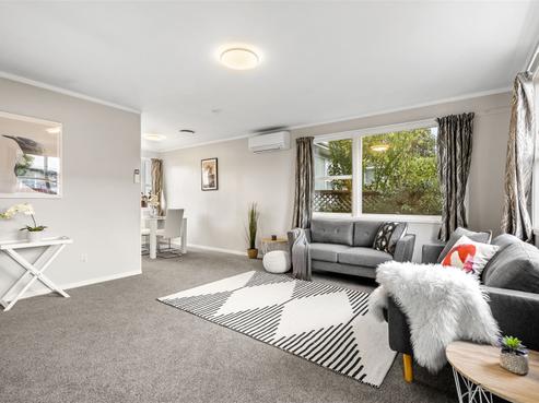 2/46 Howard Hunter Avenue, Saint Johns