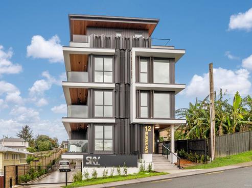 4/12 Burns Avenue, Takapuna