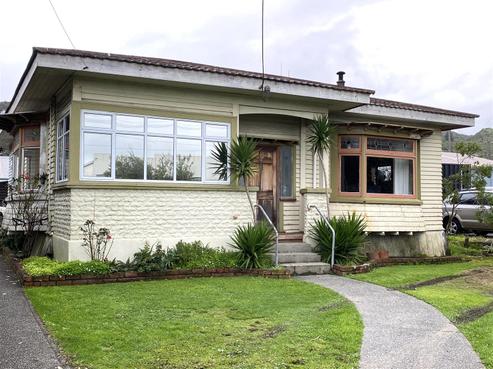 7 William Street, Greymouth