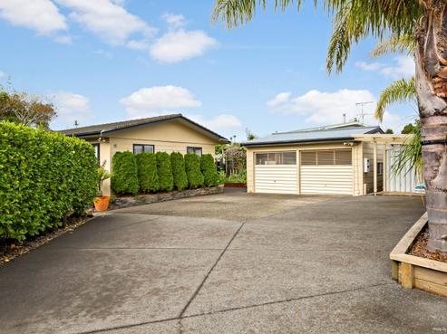 15 Betsland Crescent, Hillcrest