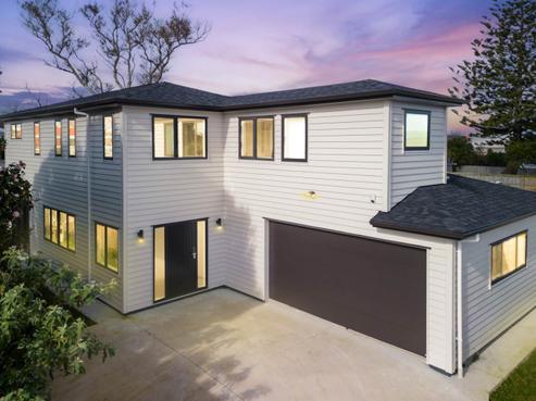25A Peachgrove Road, Te Atatu Peninsula