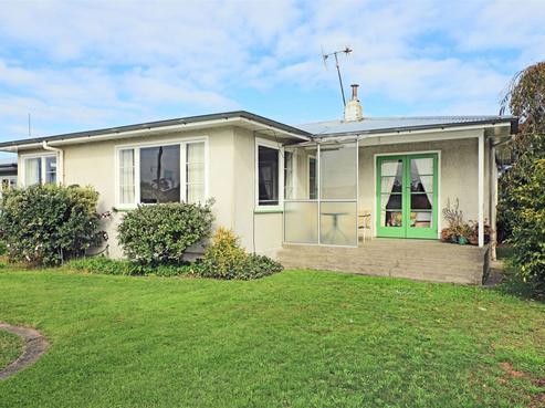 26 Tucker Lane, Clive