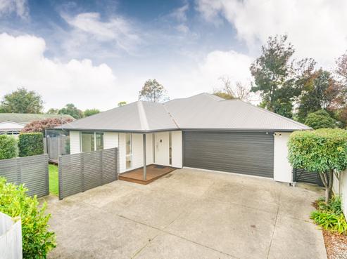 54 Mcgregor Street, Milson