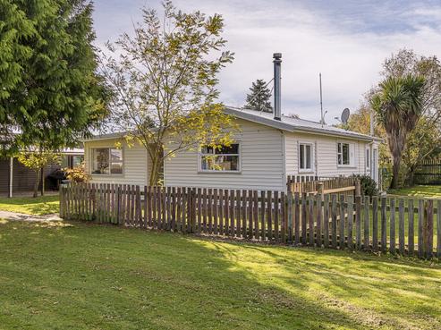 18 Halkett Street, Darfield