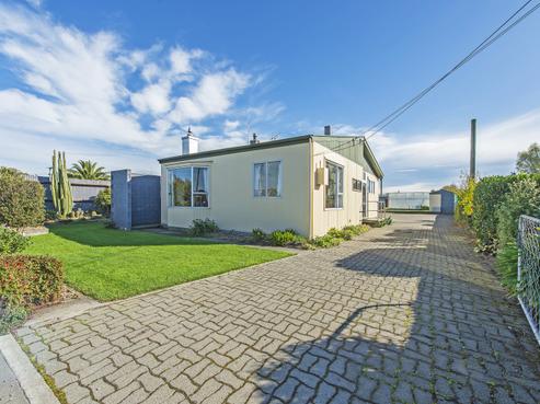 1424 Leeston Road, Doyleston