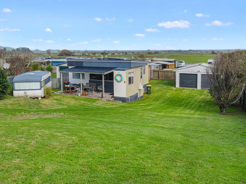 14 Costello Crescent, Pukehina