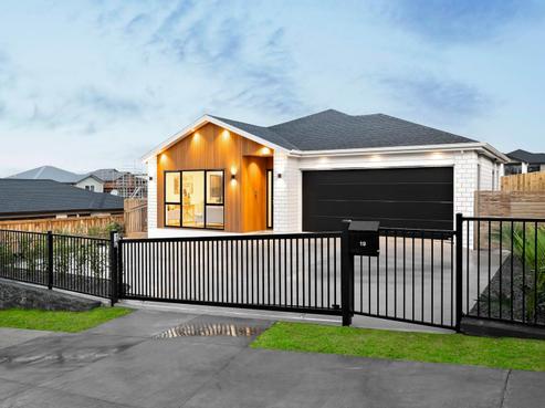 19 Kauri Gum Rise, Swanson