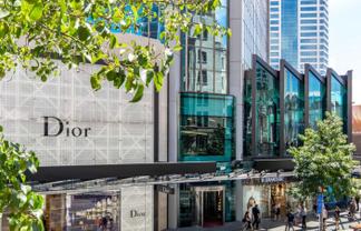 Savills - Premium location with Turn-key fit out