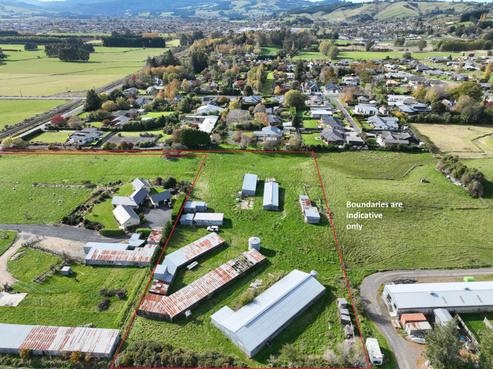 201 Gladstone Road South, East Taieri