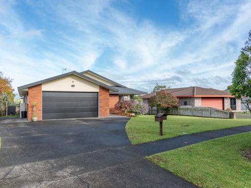 5 Silhouette Way, Western Heights