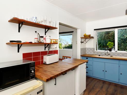 2/59 Douglas Road, Wakatu