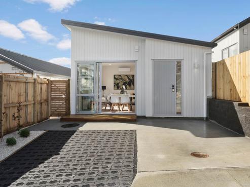 72 Biokovo Street, Massey