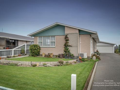 61 Boston Avenue, Hornby