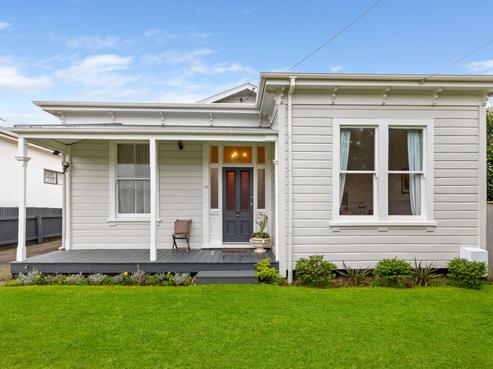 12 Gloucester Street, Whanganui Central