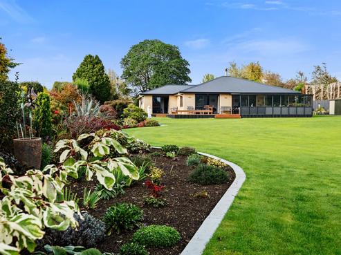 2 Joll Street, Waitara