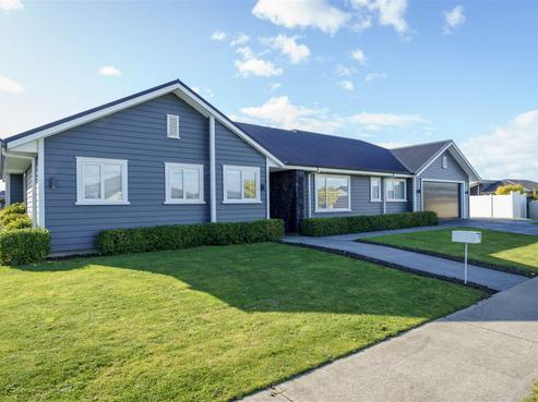 2 Beachvale Drive, Woodend Beach