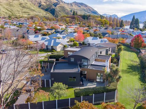 21 Hyland Street, Wanaka