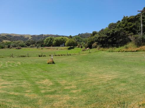 4 Cemetery Road, Kuaotunu