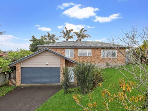 11 Whitshire Mews, Massey