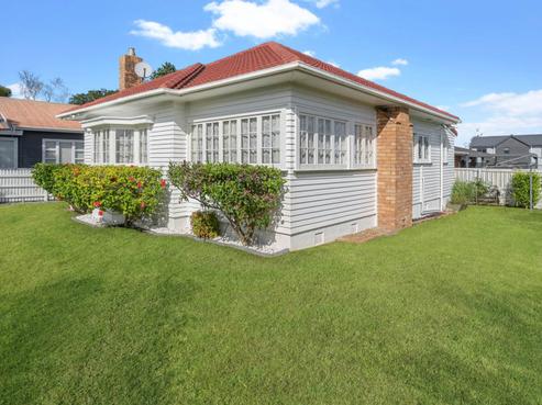 295 Mount Albert Road, Sandringham