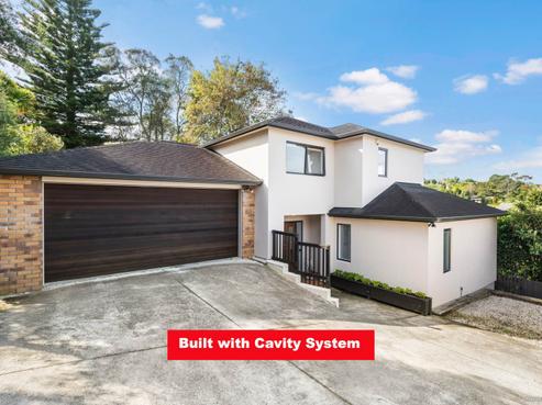 2/18 Limmer Place, Browns Bay