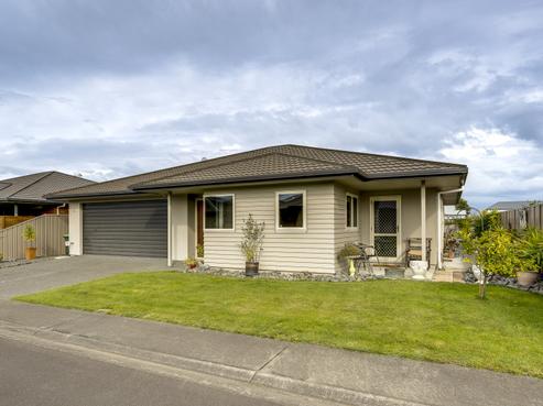 1109A Karamu Road North, Mayfair