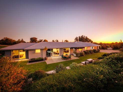 100 Greer Court, Bunnythorpe