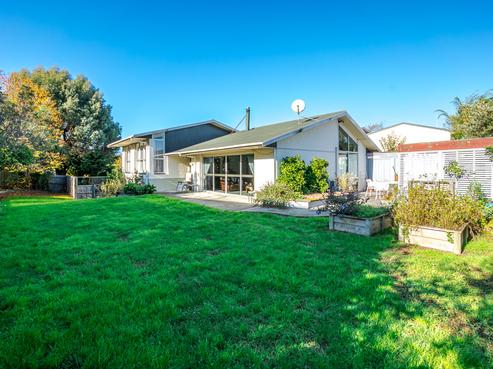 35A Tawa Street, Glenwood