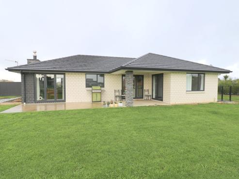 29 Shand Way, Otatara